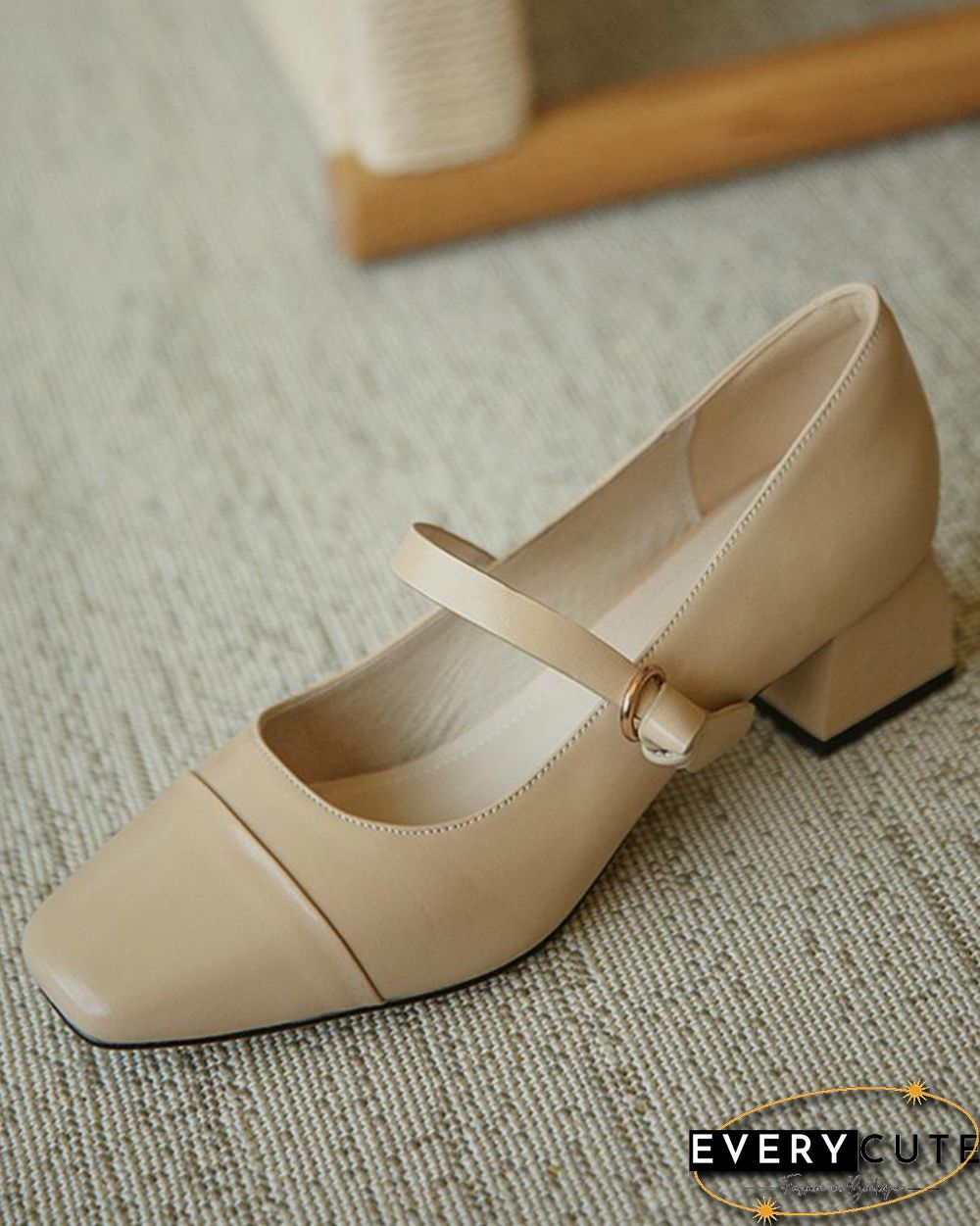 Square-toe Shallow Mouth Jenny Shoes