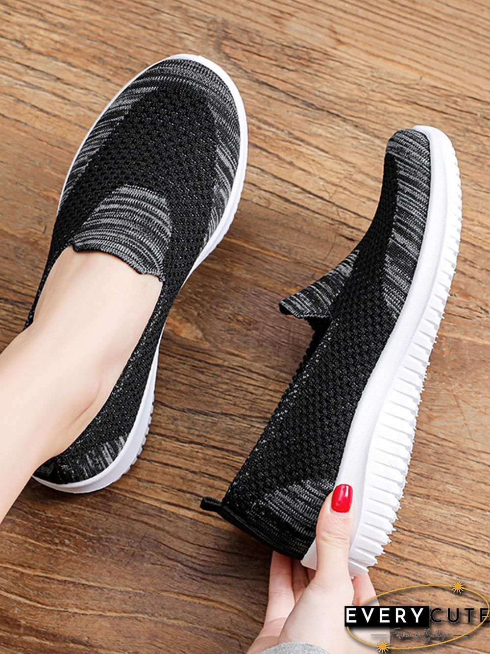 Lightweight Breathable Flyknit Mesh Casual Shoes Sneakers