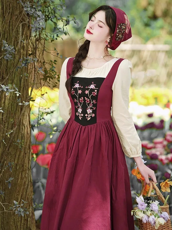 Liliana Cottage Witch Dress with Headscarf