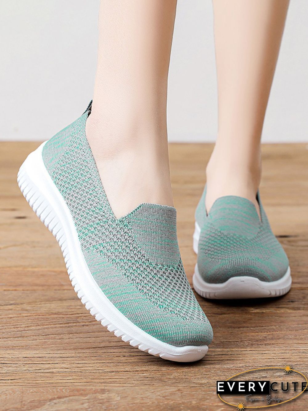 Lightweight Breathable Flyknit Mesh Casual Shoes Sneakers