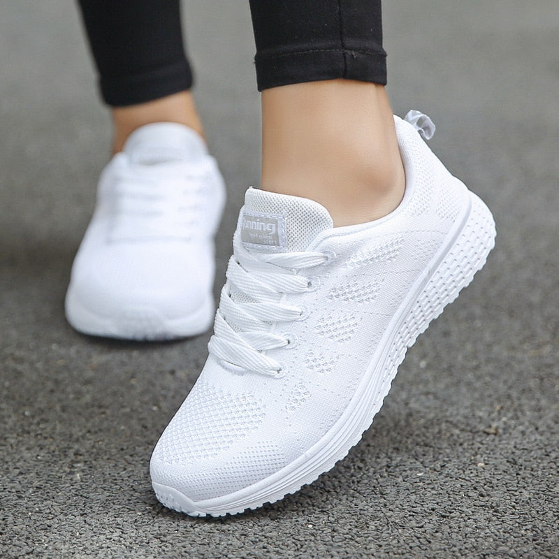 Women's Sports Shoes Fashion Breathable Walking Mesh Flat Shoes Women's Sneakers For Women 2021 Tennis Female Women Casual Shoes