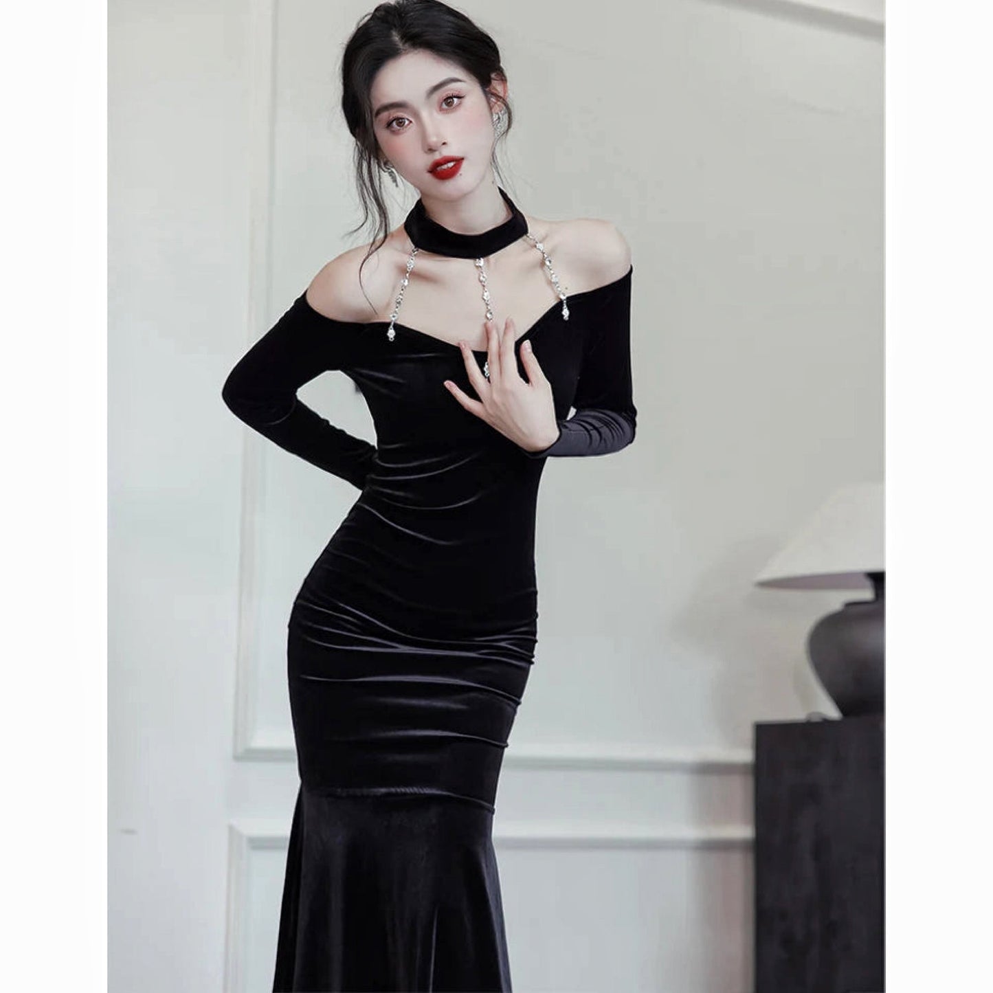 Goddess in The Night Dark Aesthetic Vamp Velvet Dress