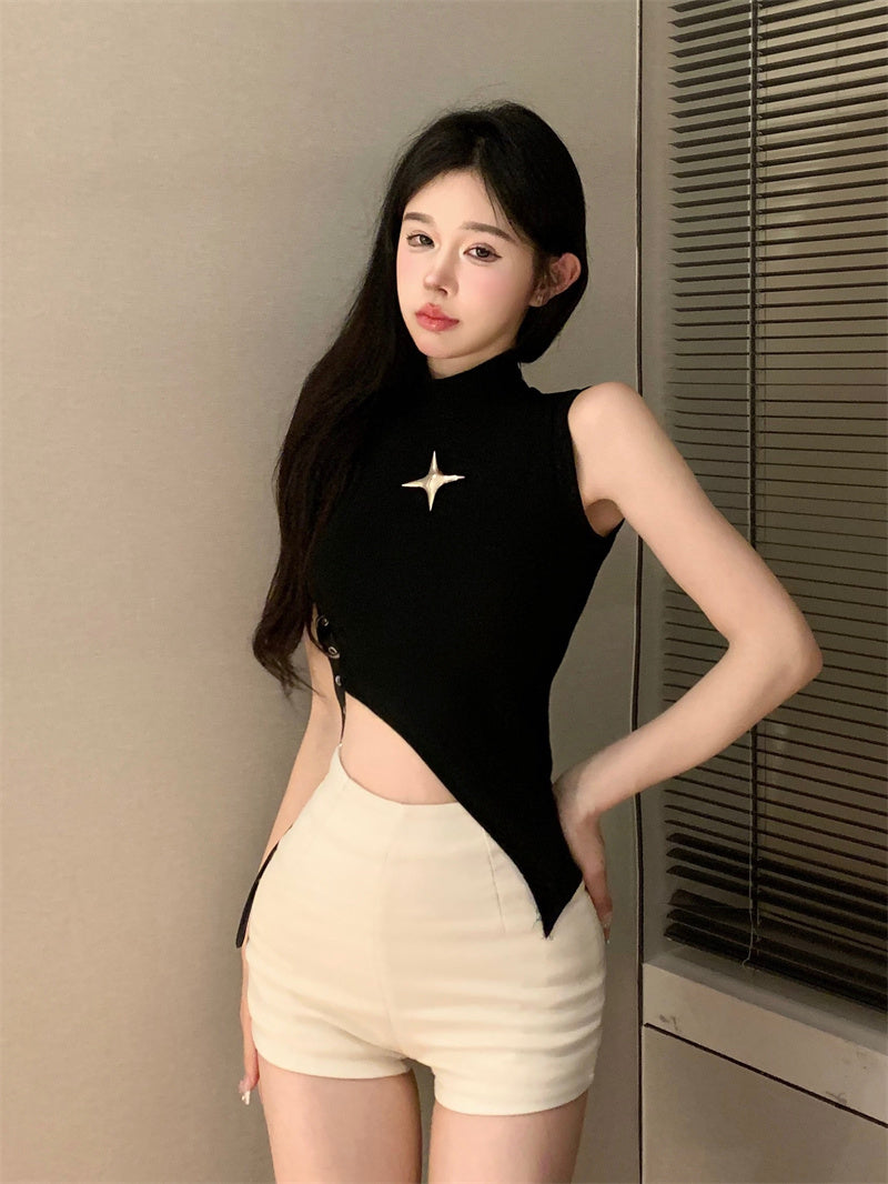 Soniu Solid Color Ribbed Turtleneck Sleeveless Asymmetrical Slim Cropped Top