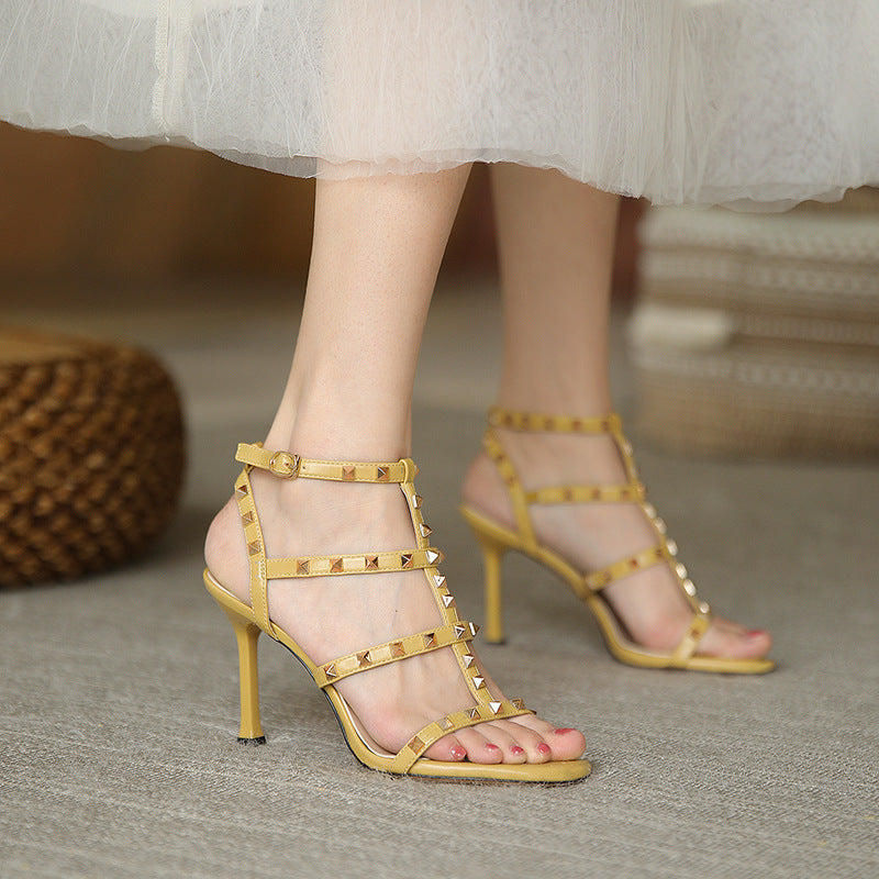 Popular Innovative Women's Summer Roman Rivet Sandals