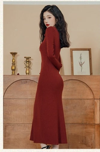 Vampire-Red Knitted Femme Fatale Dress