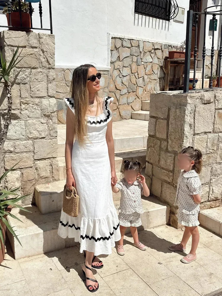 Fashion Icon Dress To impress Women Holiday Contrasting Ruffles Sleeveless Maxi Dress Chic Square Collar Flying Sleeve Slim Dresses Lady Vacation Beach Robes