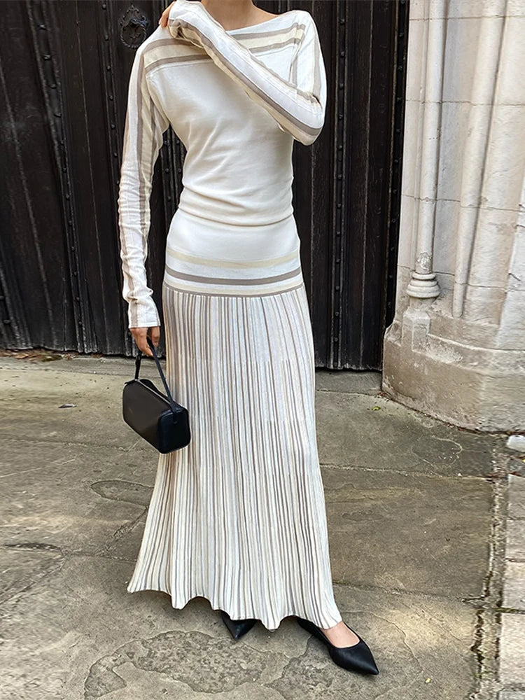 Women Elegant Striped Full Sleeved Top Long Dress Suits Chic Round Neck Slim Tops Pleated Skirt Set Fashion Lady Street Outfits