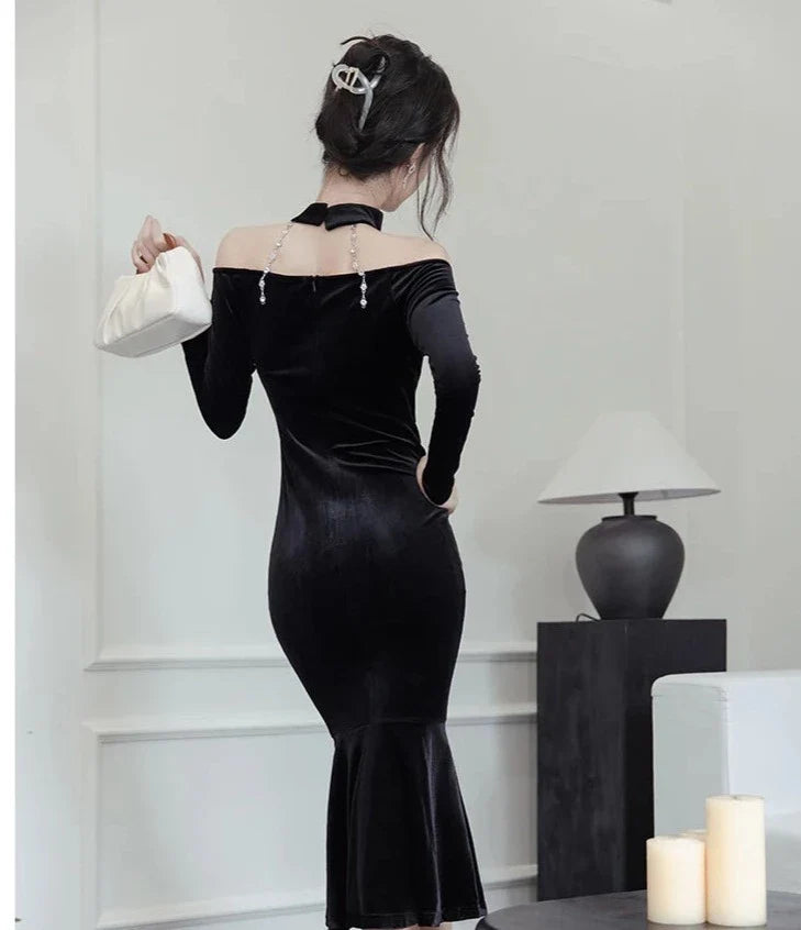 Goddess in The Night Dark Aesthetic Vamp Velvet Dress