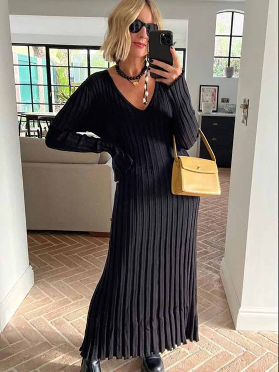 Picsgirl Autumn Pit Striped Knitted Slim Long Dresses Women  New Long Sleeve Street Fashion O-neck Maxi Dress Elegant Vintage Dresses