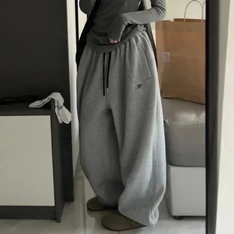 Streetwear Fleece Sweatpants Women Oversized Joggers Harajuku Korean Thick Wide Leg Pants Winter Baggy Drawstring Trousers