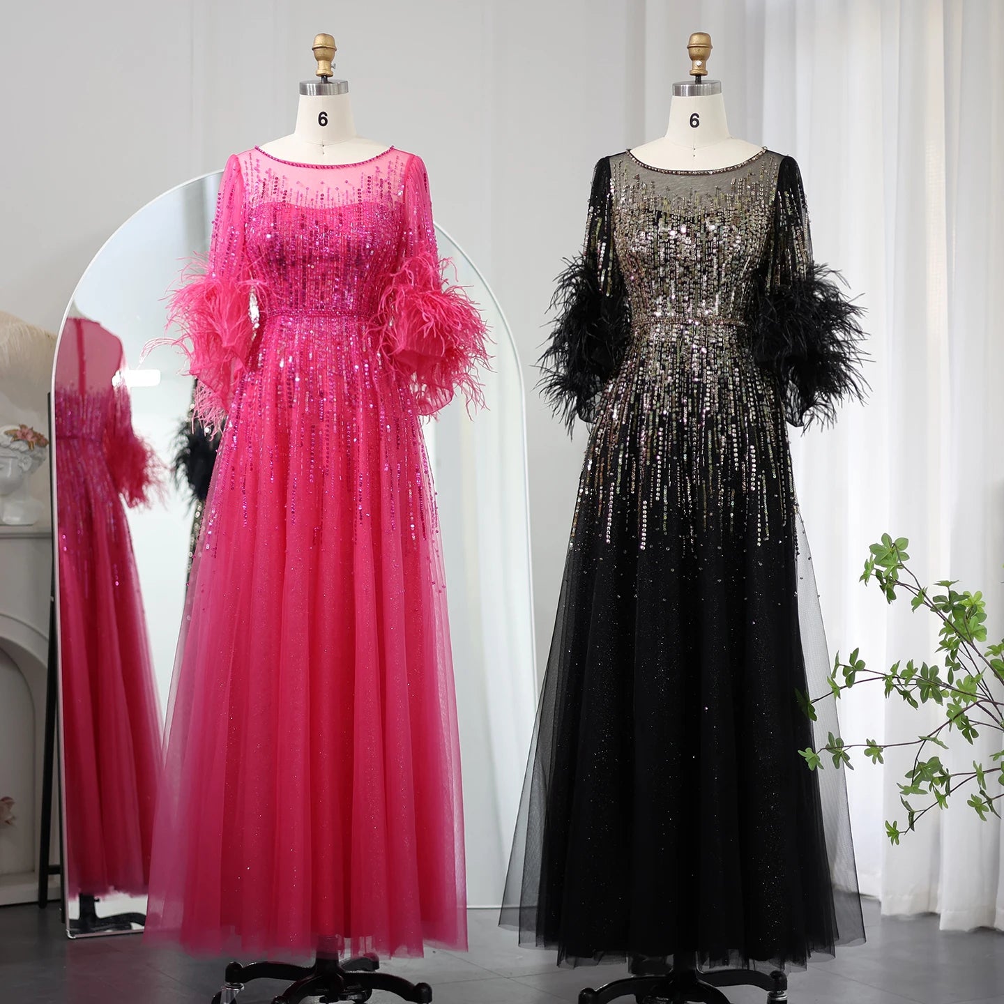 Gorgeous Prom Dress  Luxury Feathers Black Dubai Evening Dresses for Women Elegant Fuchsia Arabic Half Sleeve Wedding Party Dress SS339