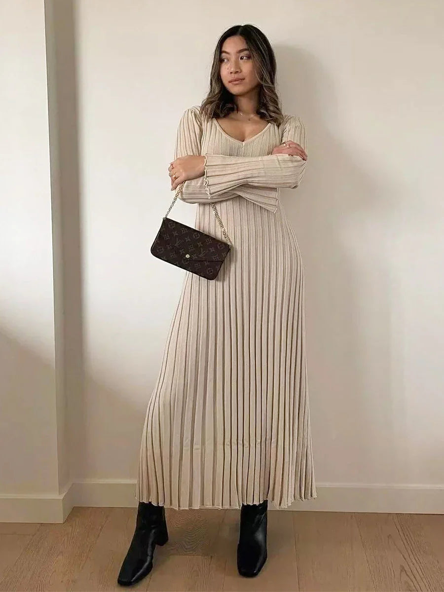 Picsgirl Autumn Pit Striped Knitted Slim Long Dresses Women  New Long Sleeve Street Fashion O-neck Maxi Dress Elegant Vintage Dresses