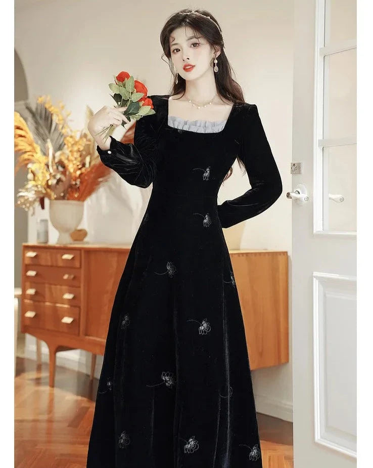 Nocturnal Flower Dark Aesthetic Velvet Dress