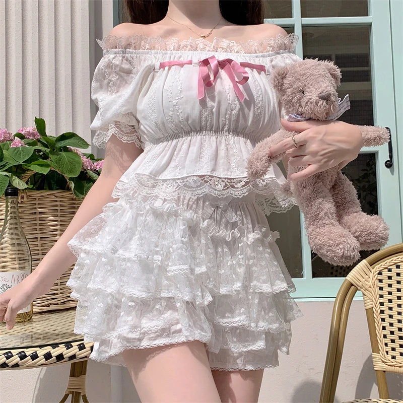 Snow Petal Ruffled Tulle Lace Bloomer Lolita Shorts