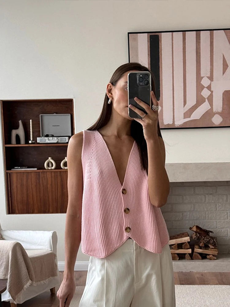 Casual Knitted Tanks Top Women Solid Slim V Neck Sleeveless Single Breasted Female Vest 2024 Autumn Fashion Female Streetwears