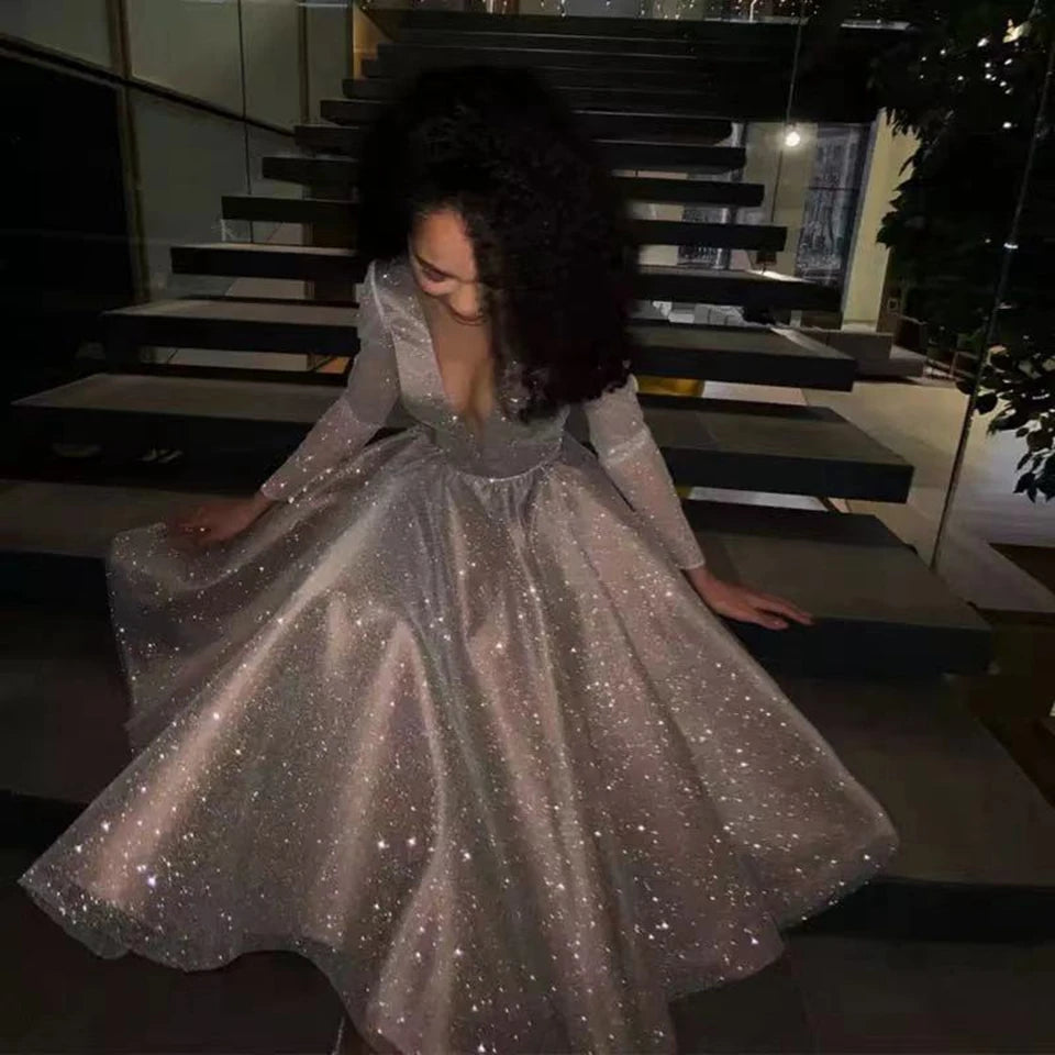 Gorgeous Prom Dress Sparkling Sequined Hot V-Neck Long Sleeves Ball Gown Evening Dresses Gala 2023 Knee-Length Wedding Party Prom Gowns For Women