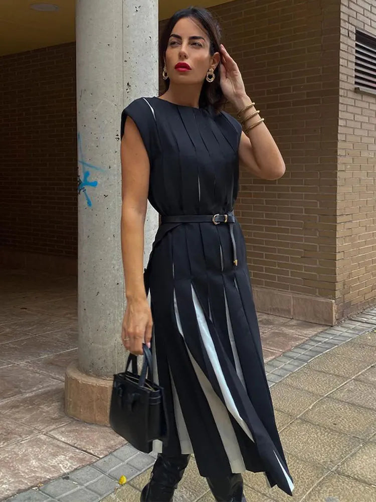 Women Elegant Pleated Spliced Sleeveless Maxi Dresses Autumn Female O Neck Stripe Contrasting Color Long Dress Lady Streetwear