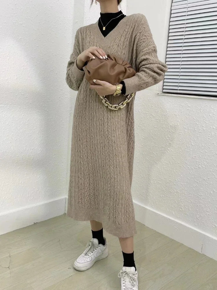 New in Women's Winter Sweater Long Dress 2023 Vintage Elegant V-Neck Pullover Knitted Fashionable Commuting Women's Clothing