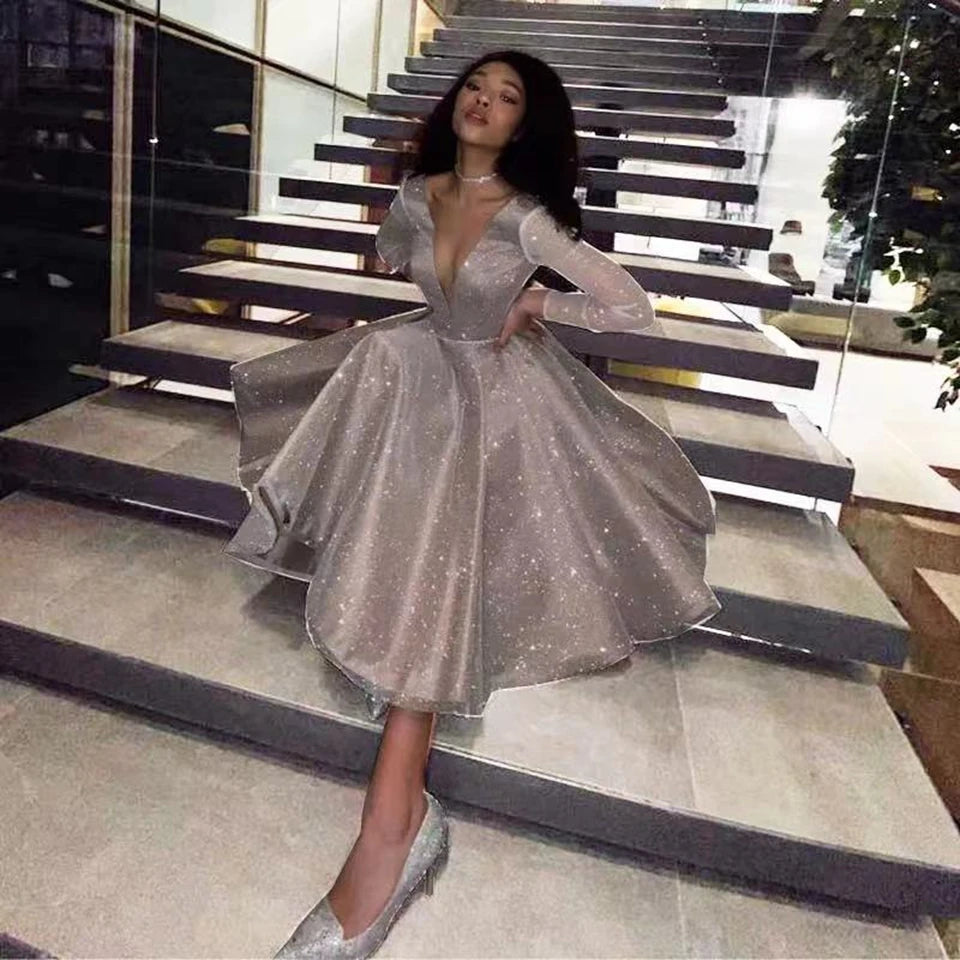 Gorgeous Prom Dress Sparkling Sequined Hot V-Neck Long Sleeves Ball Gown Evening Dresses Gala 2023 Knee-Length Wedding Party Prom Gowns For Women