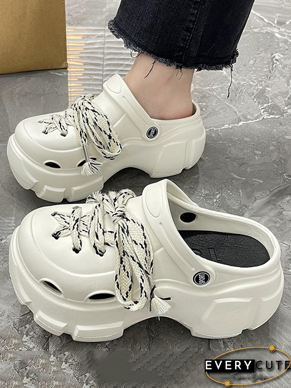 Hollow Round-Toe Crocs Platform Shoes Slider Sandals