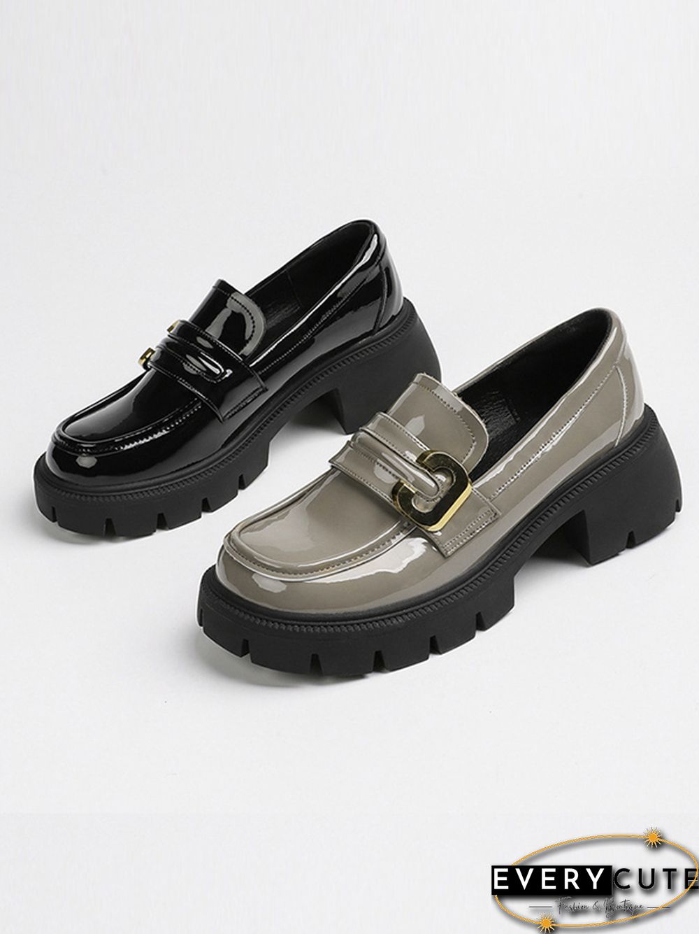 Round-Toe Split-Joint Loafers