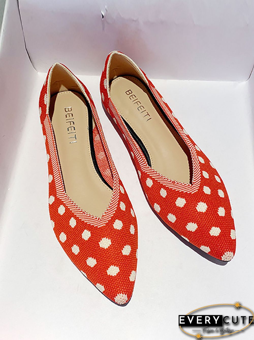 Contrast Color Pointed-Toe Polka-Dot V-Cut Low Heels Flat Shoes