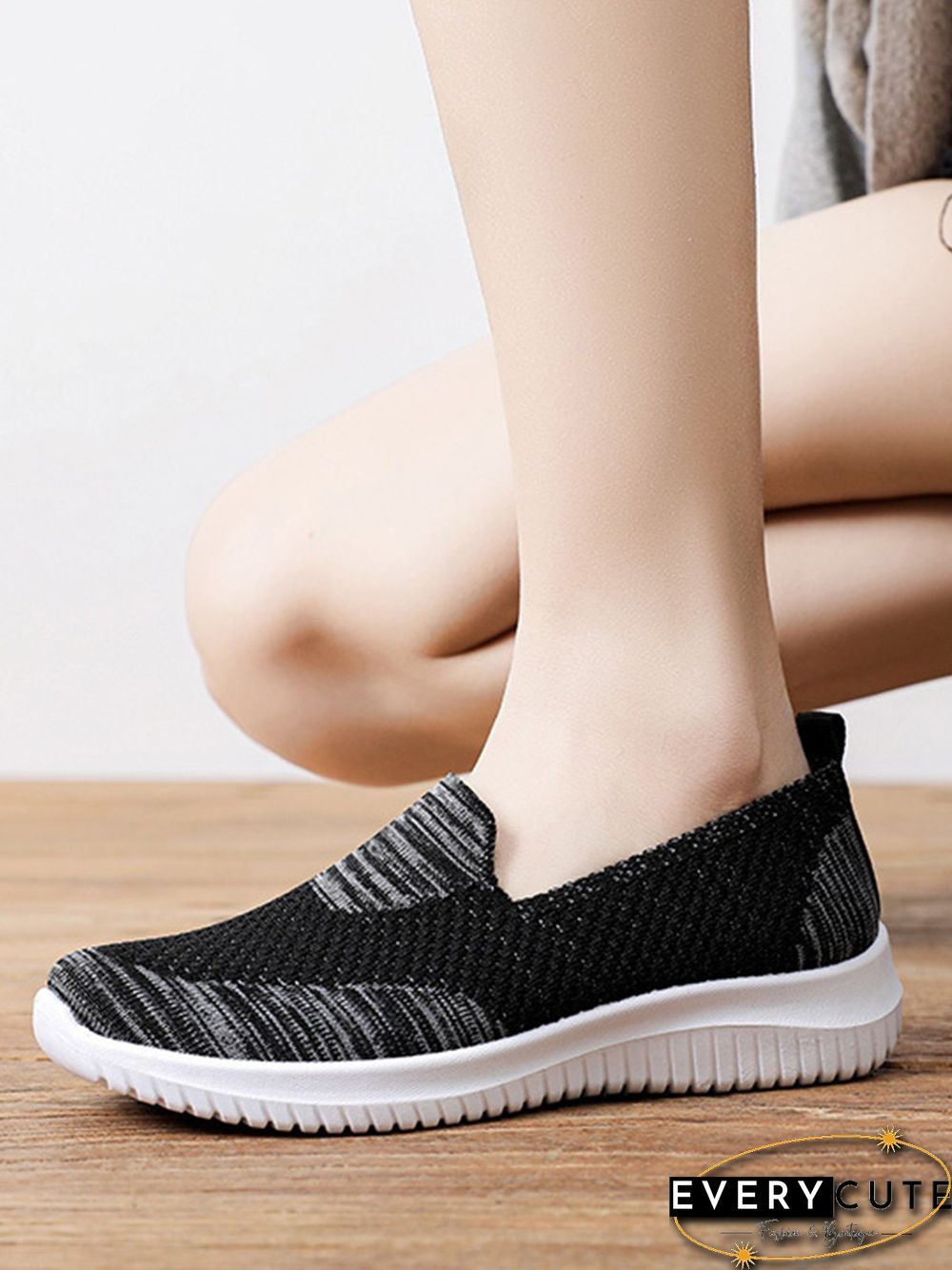 Lightweight Breathable Flyknit Mesh Casual Shoes Sneakers