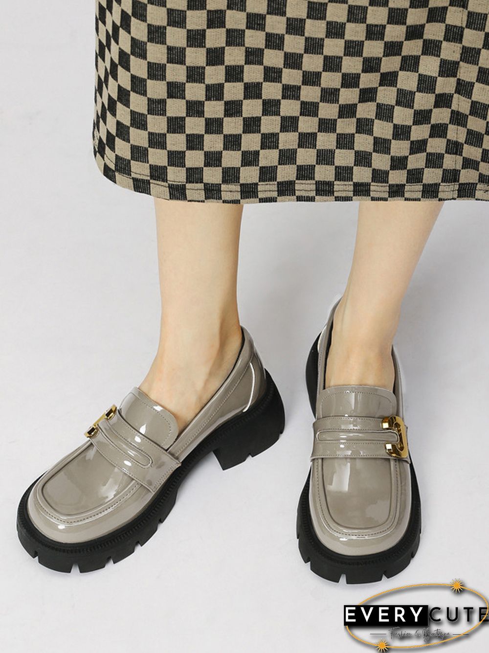 Round-Toe Split-Joint Loafers