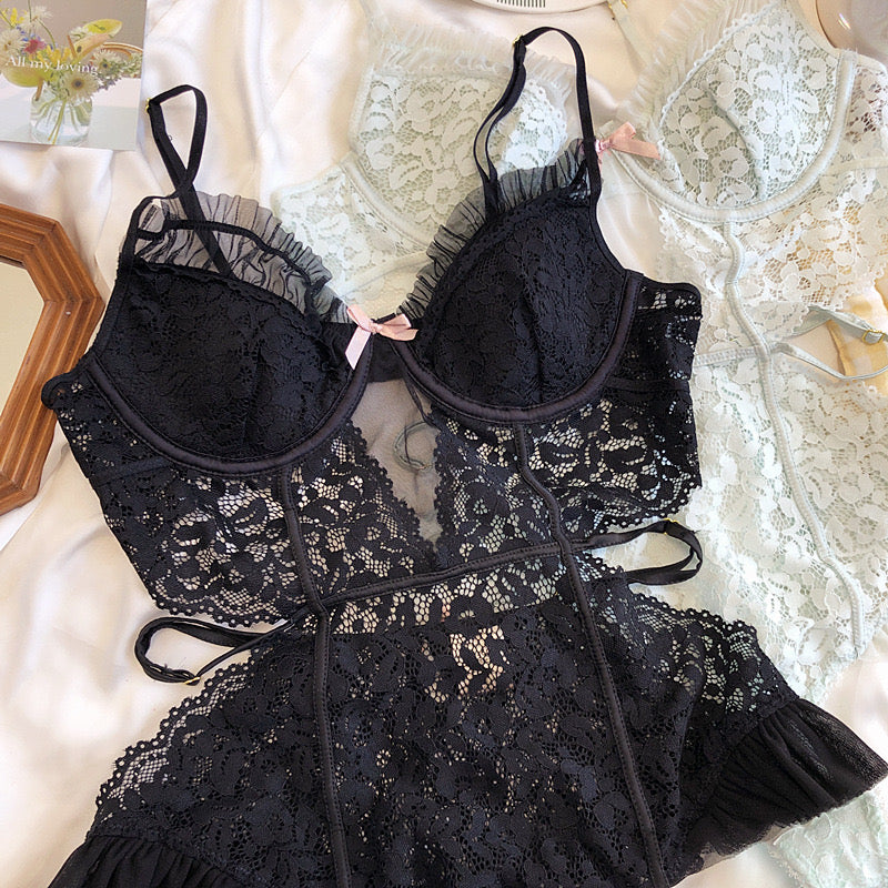 Floral Lace Ruffle Bodysuit