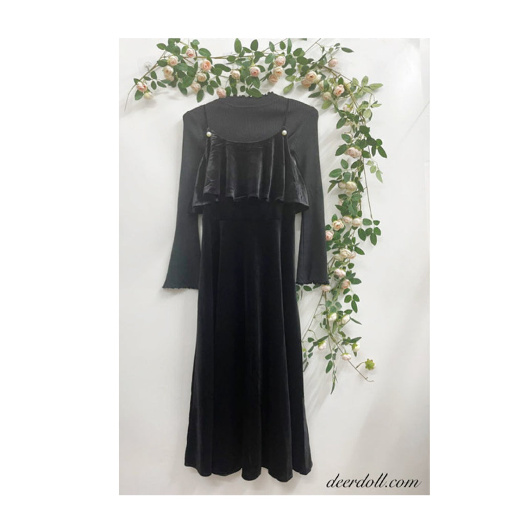 Dusk in The City 2-Piece Black Velvet Witchy Gothic Dress Set