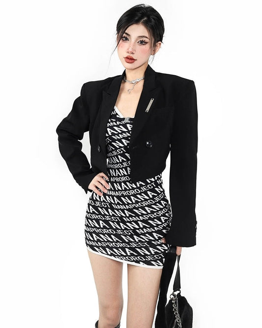 Lily Solid Color Black Heart Cut Out Cropped Blazer Jacket