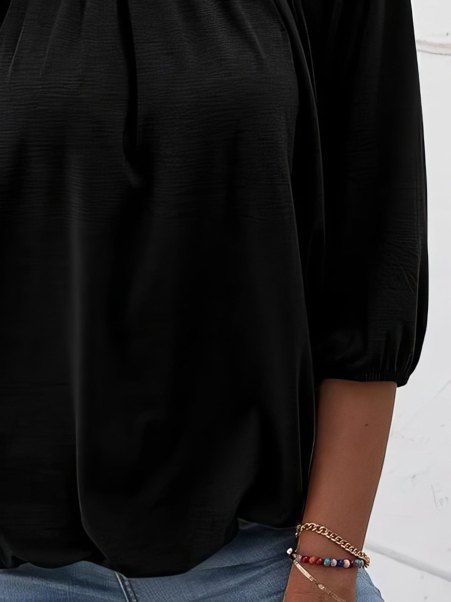 Loose 3/4 Sleeve Pleated Crew Neck T-Shirt